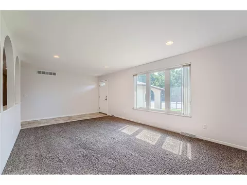 8405 Lamar Dr, Arvada, CO 80003 photo 5