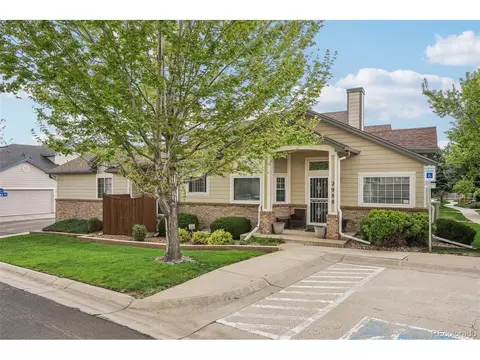 2988 S Walden Way, Aurora, CO 80013