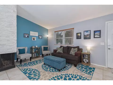 17162 E Mercer Dr, Aurora, CO 80013 photo 2