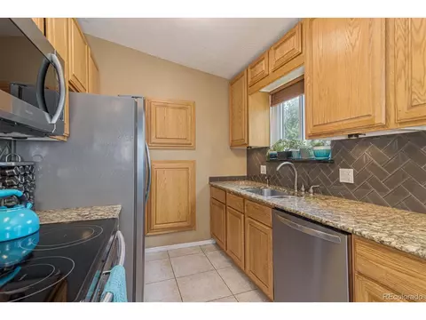 17162 E Mercer Dr, Aurora, CO 80013 photo 9