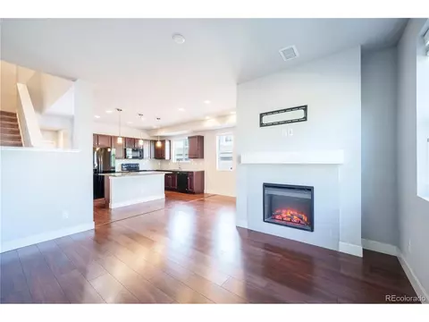 16020 E Warner Pl, Denver, CO 80239 photo 10