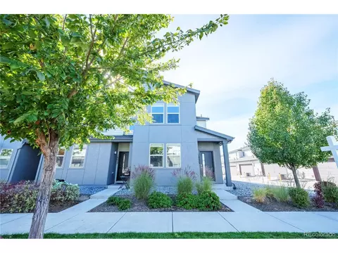16020 E Warner Pl, Denver, CO 80239 photo 2