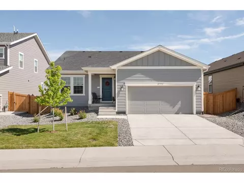 27551 E 7th Dr, Aurora, CO 80018 photo 2