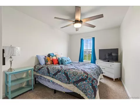 21943 E 8th Ave, Aurora, CO 80018 photo 15