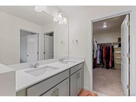 21943 E 8th Ave, Aurora, CO 80018 photo 12