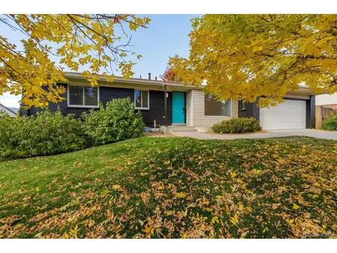 2427 S Eldridge Ct, Lakewood, CO 80228