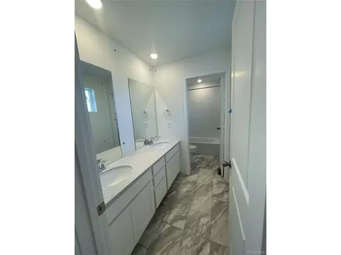 16474 E 109th Pl, Commerce City, CO 80022 photo 9