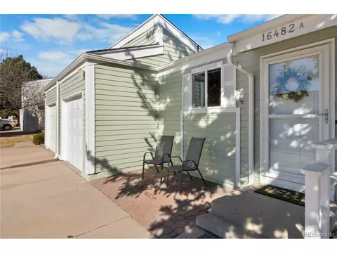Exterior - 16482 E Radcliff Pl #A, Aurora, CO 80015 photo 4 of 5