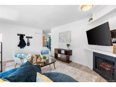 Living - 16482 E Radcliff Pl #A, Aurora, CO 80015 photo 5 of 5