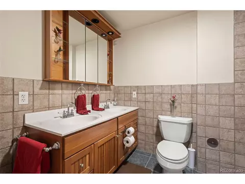 18981 E Belleview Pl, Centennial, CO 80015 photo 42