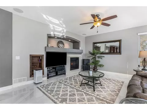 460 Columbine Dr, Bennett, CO 80102 photo 10