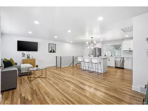 1515 S Carlan Ct, Denver, CO 80219