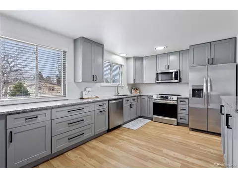 16169 E Flora Pl, Aurora, CO 80013 photo 3