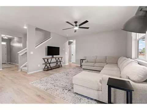 Living - 10359 Chinook St, Longmont, CO 80504 photo 1 of 2