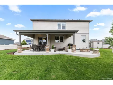 Exterior - 10359 Chinook St, Longmont, CO 80504 photo 3 of 10