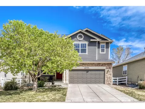 1310 S Duquesne Cir, Aurora, CO 80018