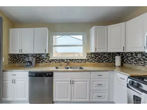 891 Centennial Dr, Bennett, CO 80102 photo 8
