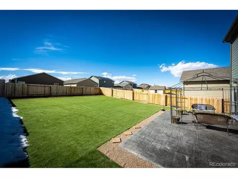 387 Spruce St, Bennett, CO 80102 photo 6