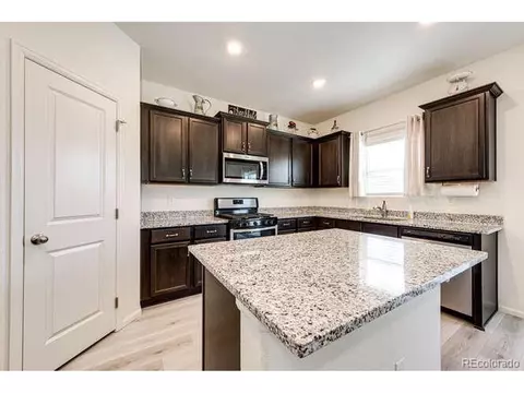 387 Spruce St, Bennett, CO 80102 photo 9