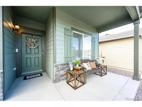 387 Spruce St, Bennett, CO 80102 photo 3