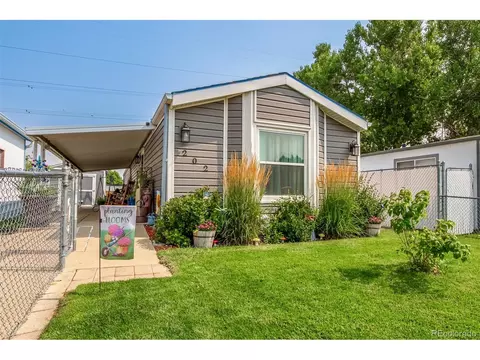 202 Locust Ave, Lochbuie, CO 80603