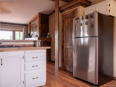 Kitchen - 54 Oak Dr, Cotopaxi, CO 81223 photo 2 of 5