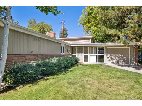 2909 S Lafayette Dr, Englewood, CO 80113