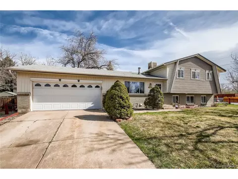 12093 E Ohio Ave, Aurora, CO 80012 photo 2