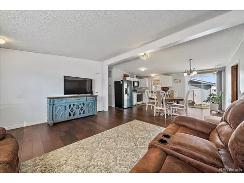 200 Elm St, Bennett, CO 80102 photo 5