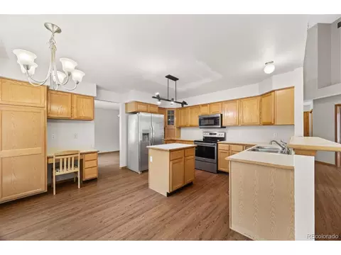 Kitchen - 19062 E Chenango Cir, Aurora, CO 80015 photo 1 of 3