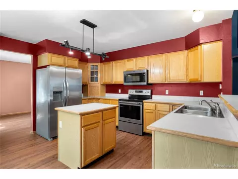 Kitchen - 19062 E Chenango Cir, Aurora, CO 80015 photo 1 of 3