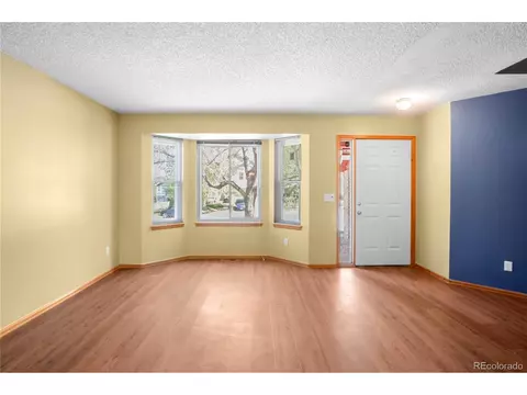 Living - 19062 E Chenango Cir, Aurora, CO 80015 photo 2 of 7