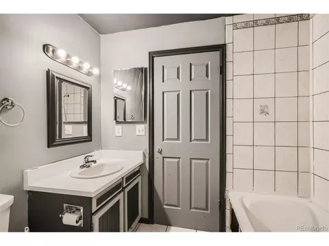 17696 E Progress Dr, Centennial, CO 80015 photo 17