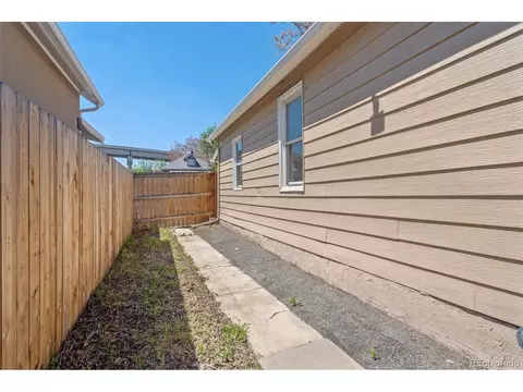 4636 Leaf Ct, Denver, CO 80216 photo 29