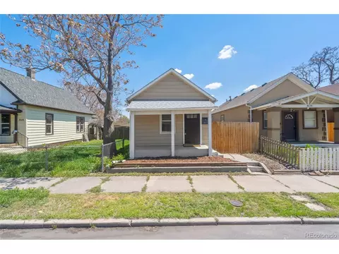 4636 Leaf Ct, Denver, CO 80216 photo 2