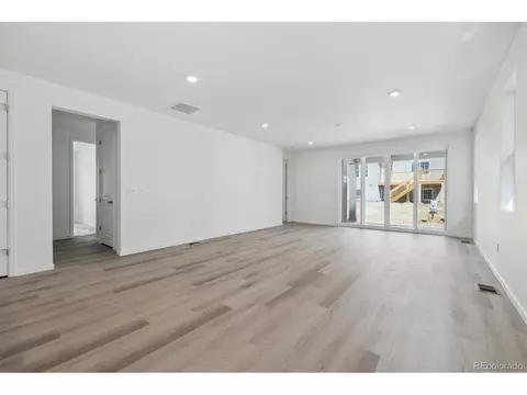 24719 E 39th Ave, Aurora, CO 80019 photo 10