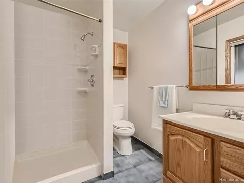 1105 S Wright St, Lakewood, CO 80228 photo 7