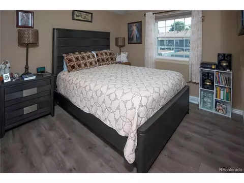 8760 E Yale Ave #E, Denver, CO 80231 photo 17