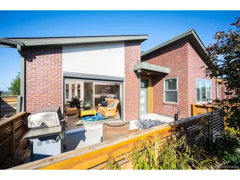 19602 E Sunset Cir, Centennial, CO 80015