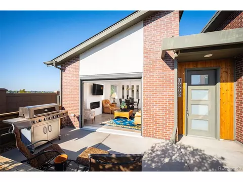 19602 E Sunset Cir, Centennial, CO 80015 photo 3