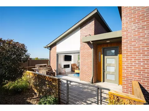 19602 E Sunset Cir, Centennial, CO 80015 photo 2
