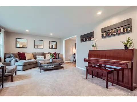 7157 Euclid Dr, Centennial, CO 80111 photo 4