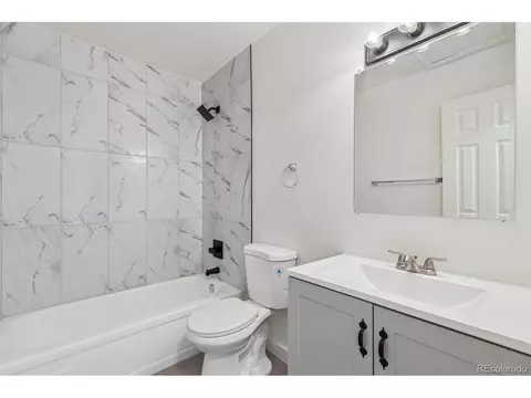 Bath - 17406 E Temple Dr, Aurora, CO 80015 photo 1 of 2