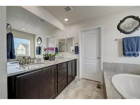 22942 E Chenango Ave, Aurora, CO 80015 photo 21