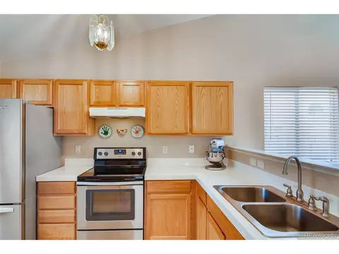 3059 E 106th Ave, Northglenn, CO 80233 photo 5