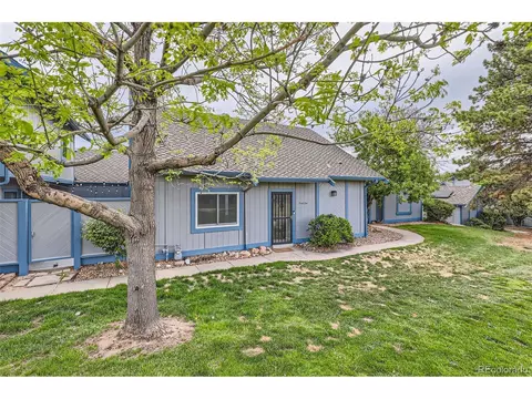 2488 S Victor St #E, Aurora, CO 80014