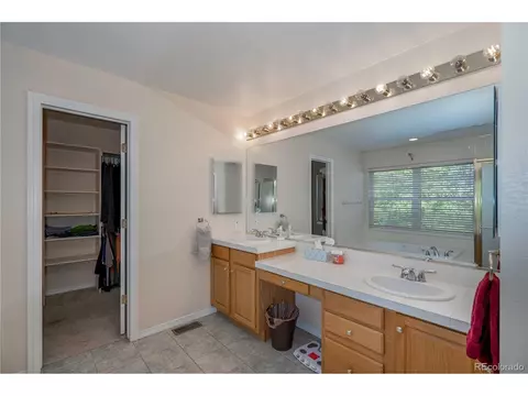 Undisclosed, Centennial, CO 80015 photo 17