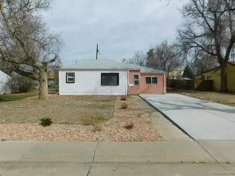 1266 Del Mar Pkwy, Aurora, CO 80010
