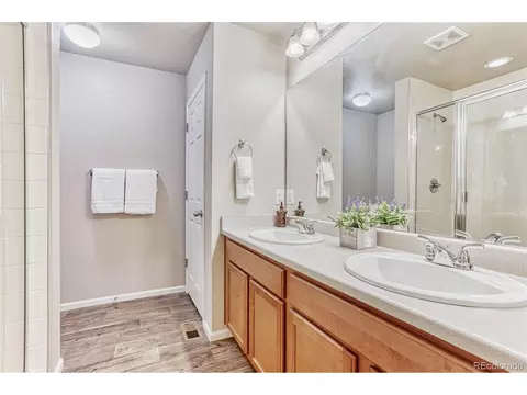 16177 Elk Pl, Denver, CO 80239 photo 7