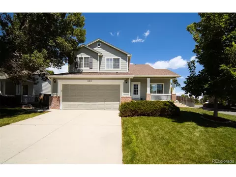 600 Bluegrass Dr, Longmont, CO 80503